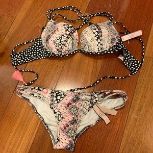 👙 Bikini Set by Victoria’s Secret